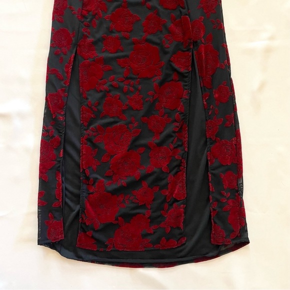 SOLD - Motel rocks floral midi dress - Picture 2 of 6